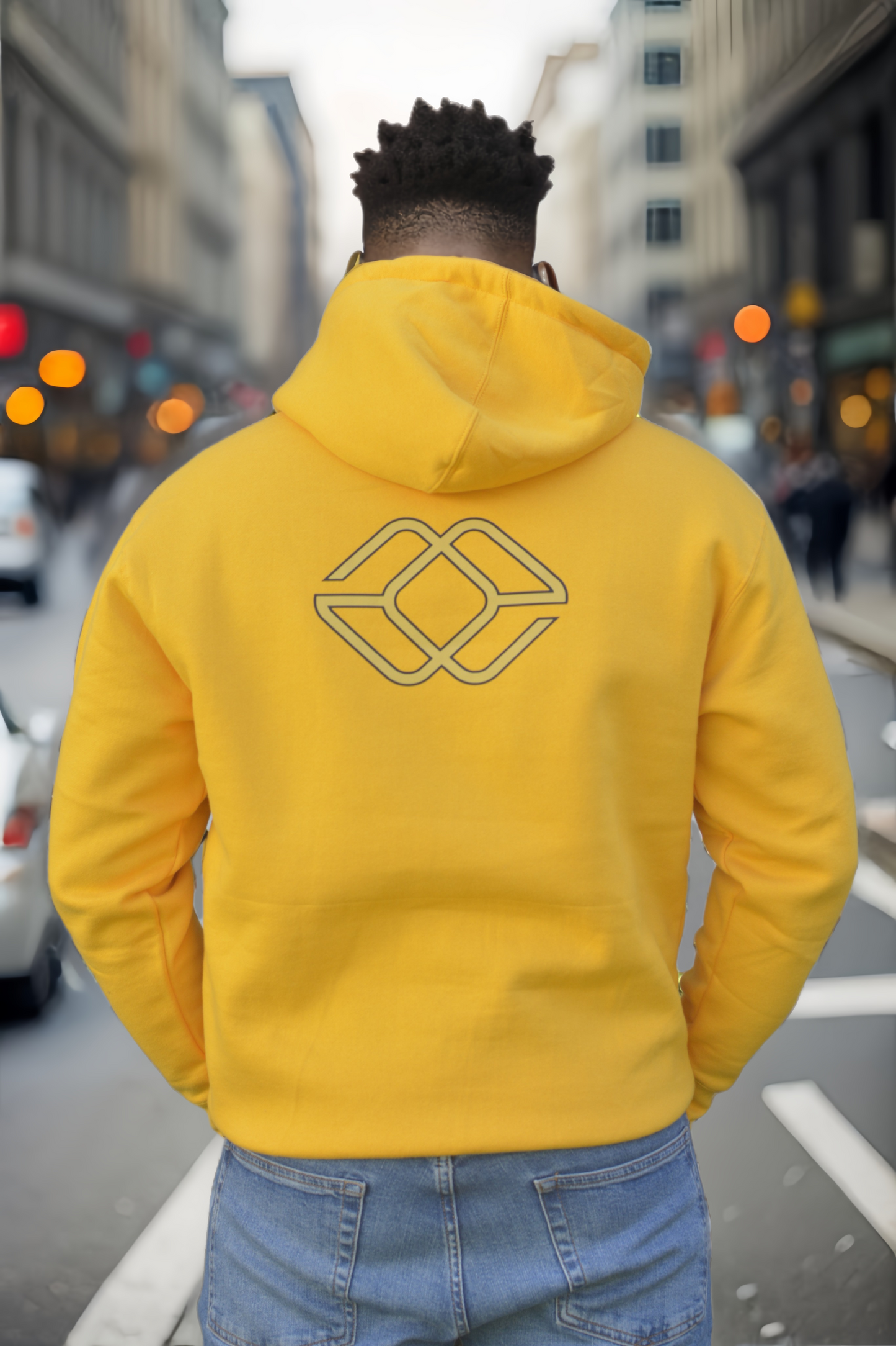 AKI x CHI - MAKI Hood in Gold Coast