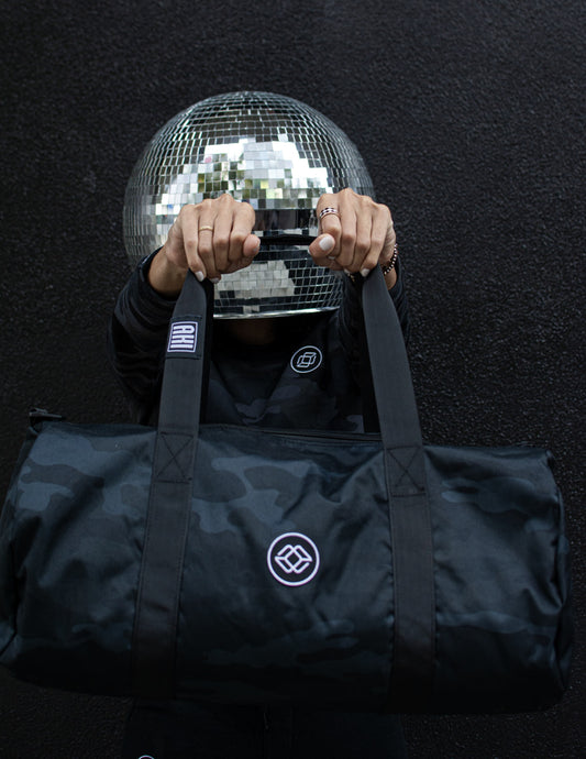 AKI Duffle - Black Check