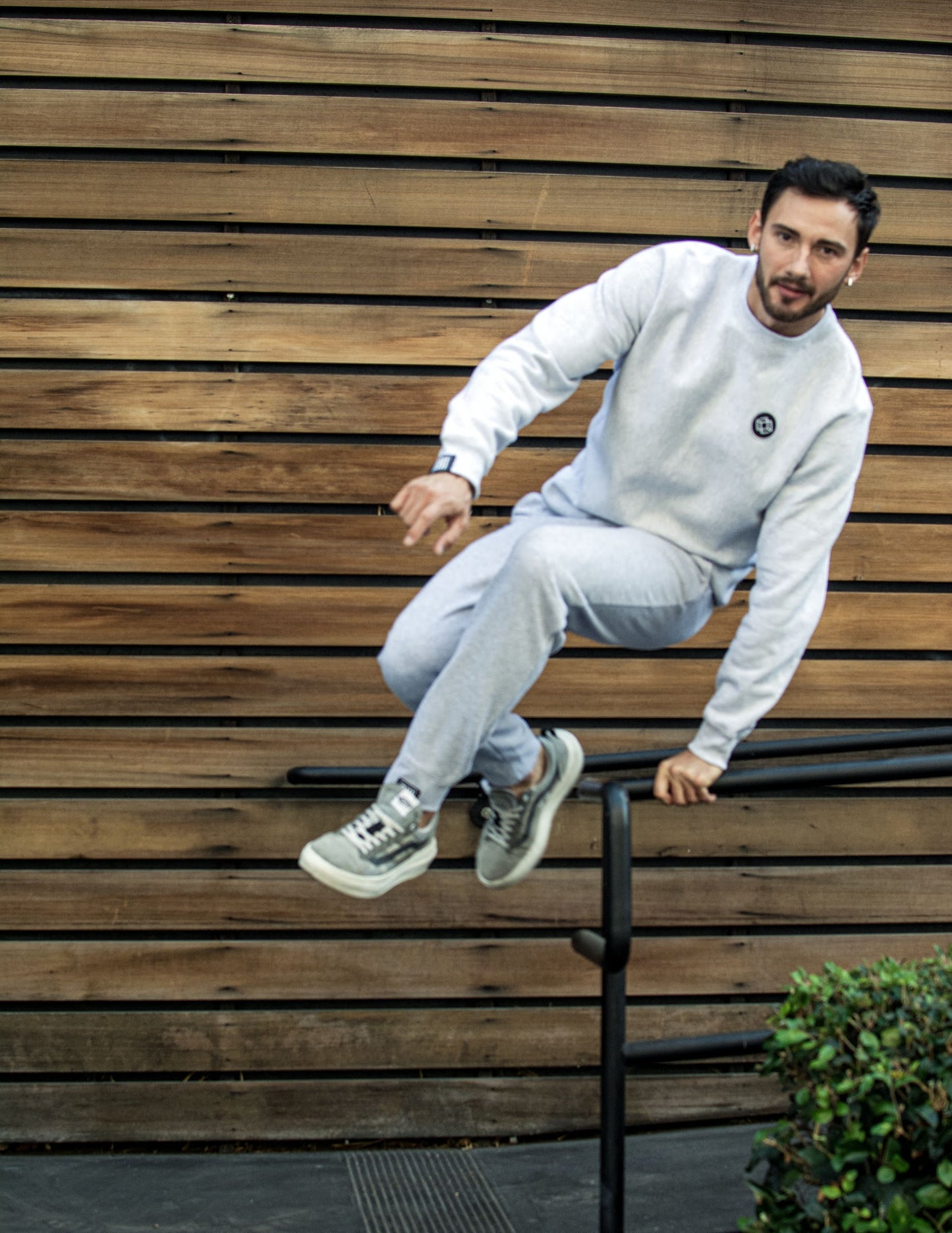 AKI Sweats - Heather Gray