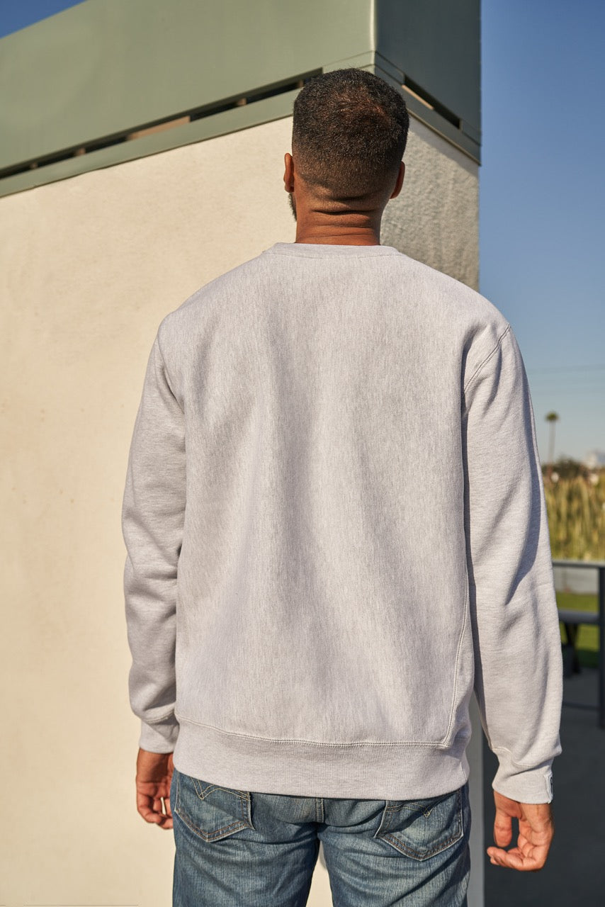 AKI CREW IN GREY - WHITE LOGO