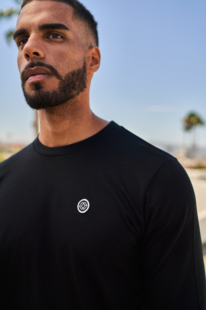 TALI TEE IN BLACK - BLACK LOGO