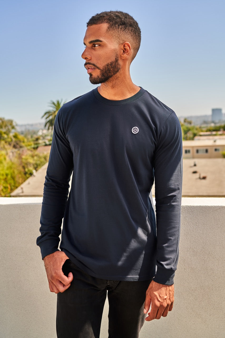 TALI TEE IN NAVY - BLACK LOGO