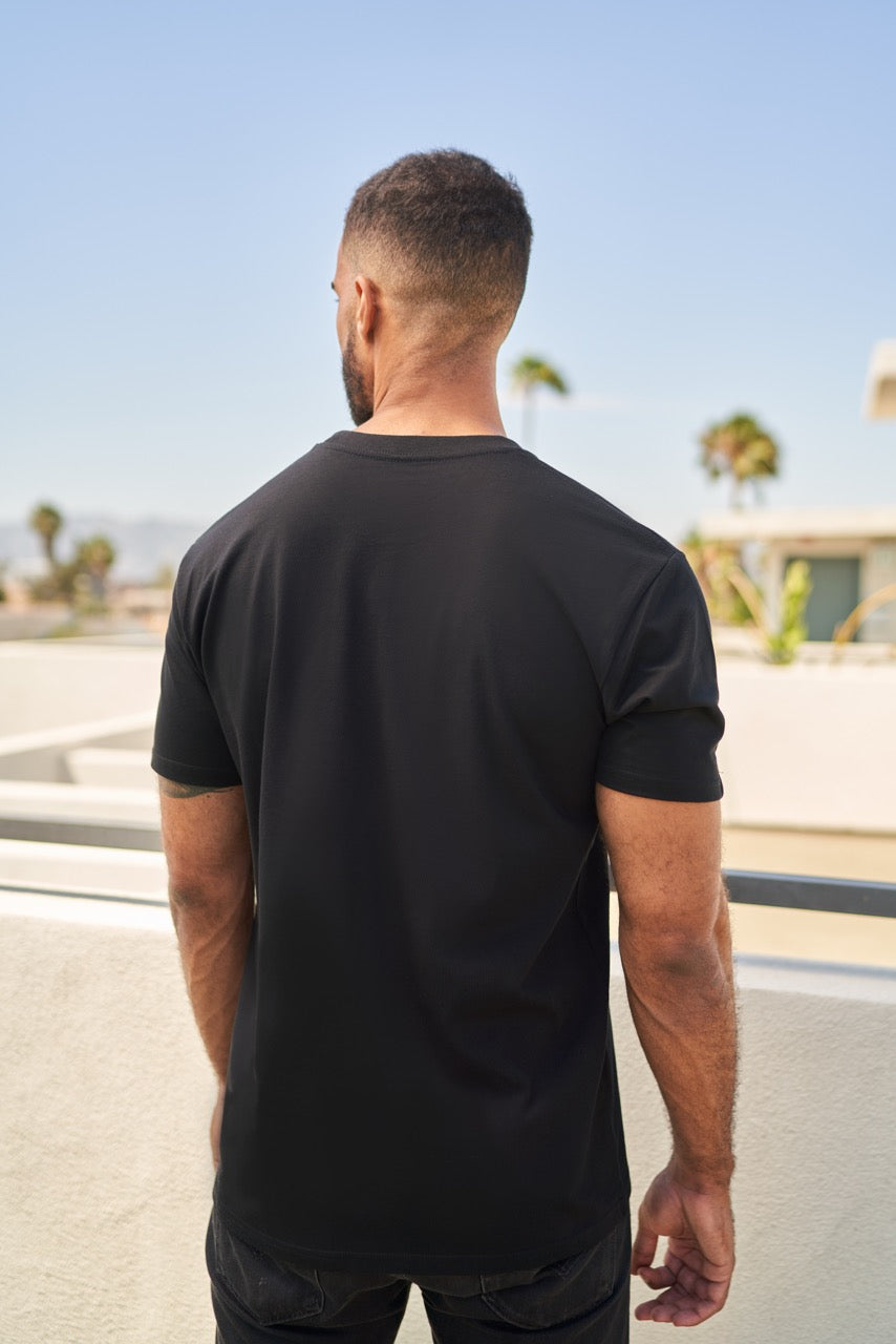 LAINE TEE IN BLACK - BLACK LOGO