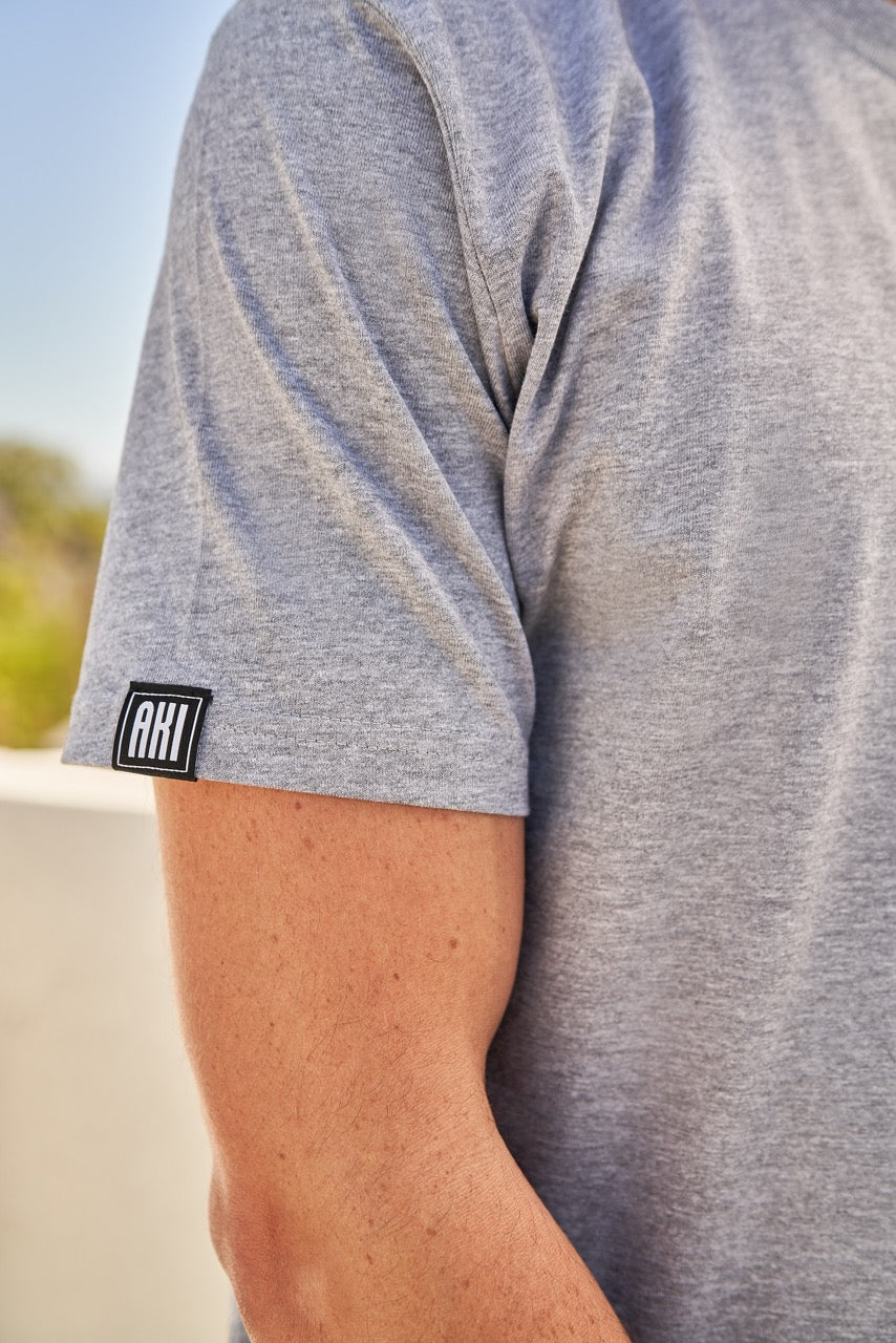 LAINE TEE IN GREY - BLACK LOGO