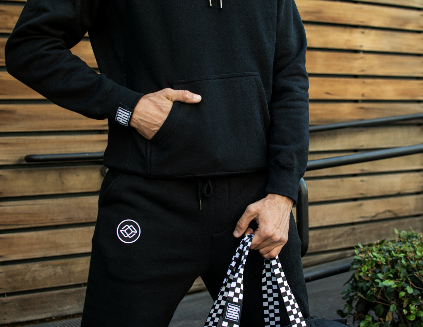 AKI Sweats - Black
