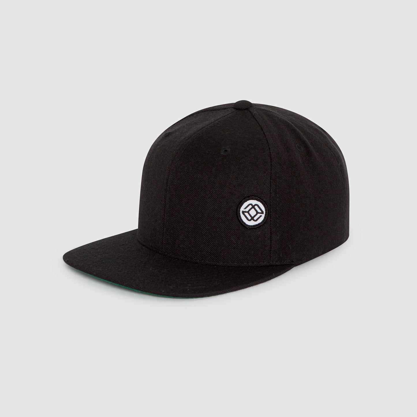 DAVI CAP IN BLACK - WHITE LOGO