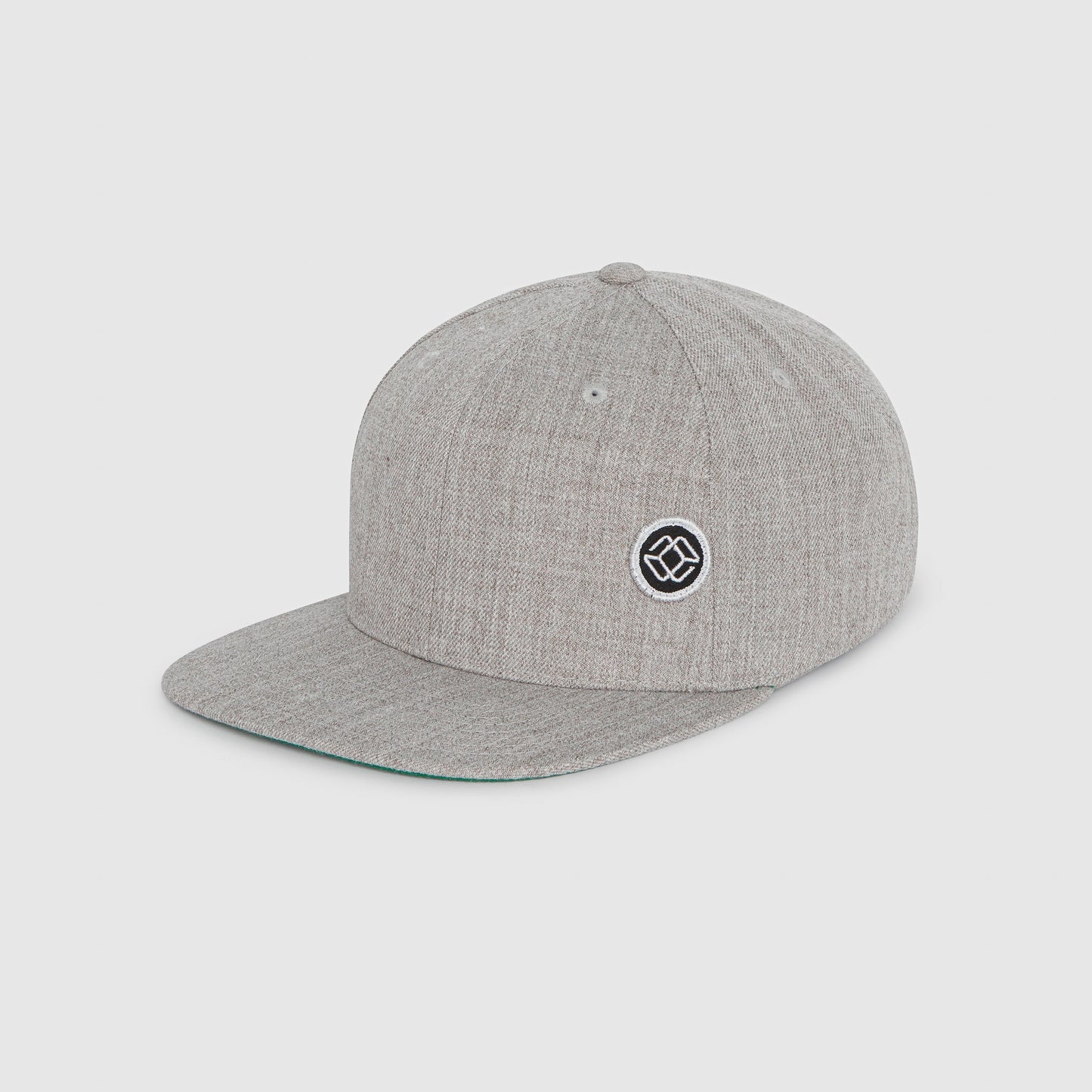 DAVI CAP IN GREY - BLACK LOGO