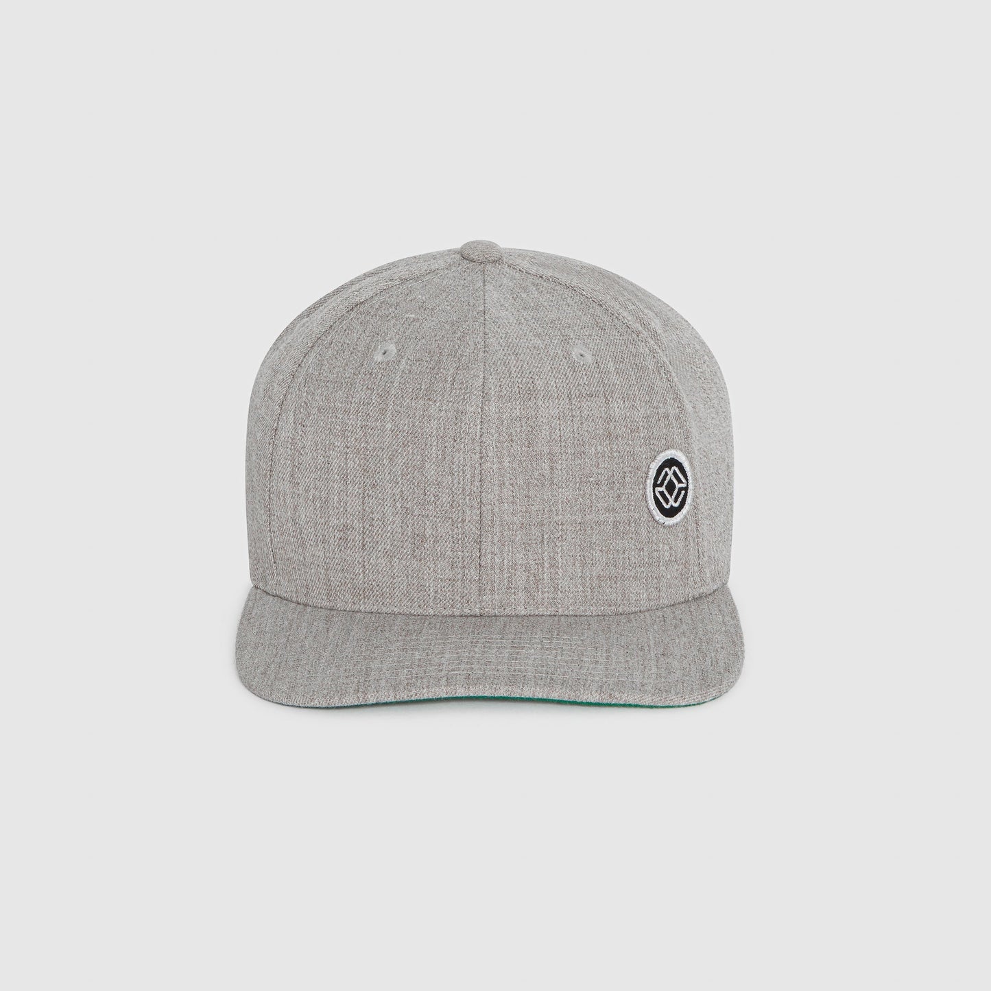 DAVI CAP IN GREY - BLACK LOGO